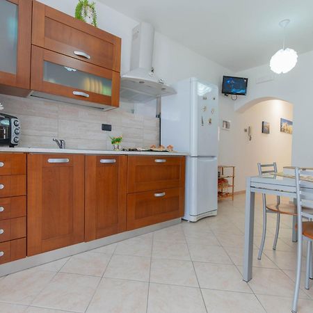 Appartamento Al Posto Giusto Szirakúza Kültér fotó