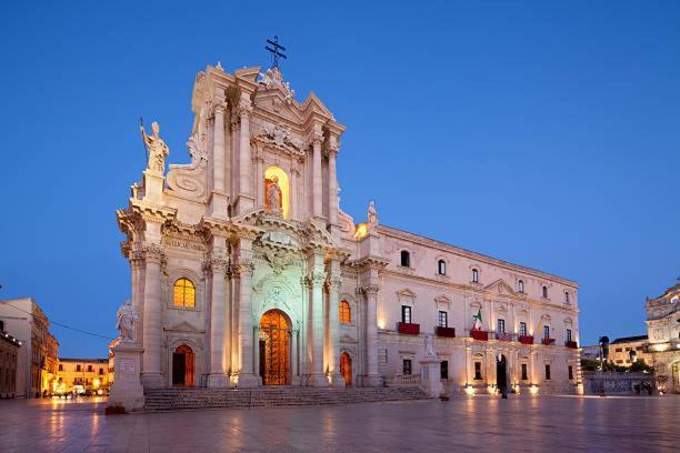 Appartamento Al Posto Giusto Szirakúza Kültér fotó