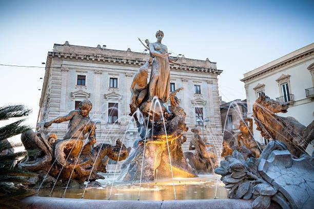 Appartamento Al Posto Giusto Szirakúza Kültér fotó
