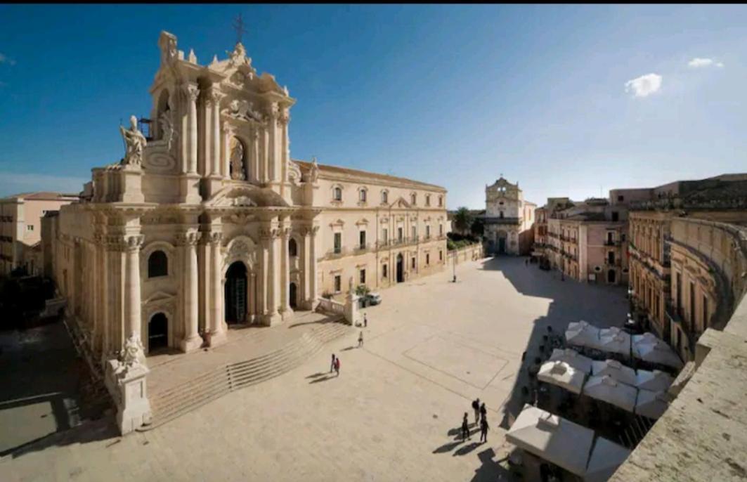 Appartamento Al Posto Giusto Szirakúza Kültér fotó