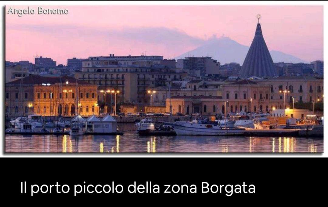 Appartamento Al Posto Giusto Szirakúza Kültér fotó